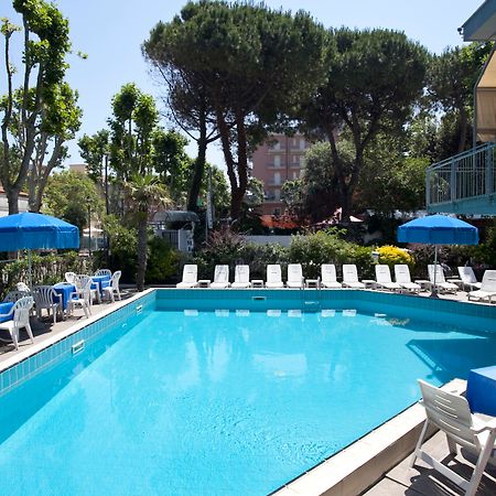 Hotel Metropolitan Bellaria-Igea Marina Exteriör bild