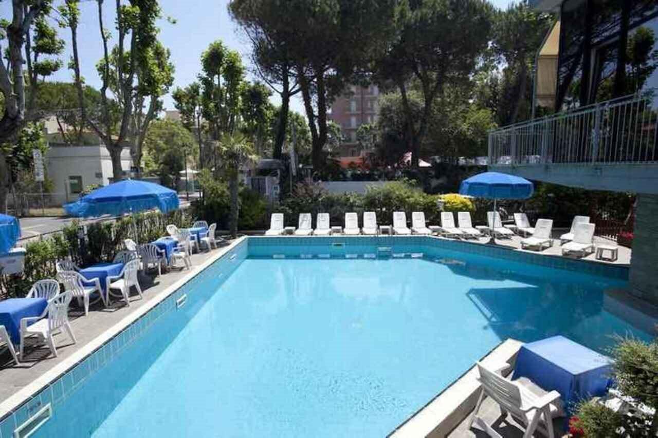 Hotel Metropolitan Bellaria-Igea Marina Exteriör bild