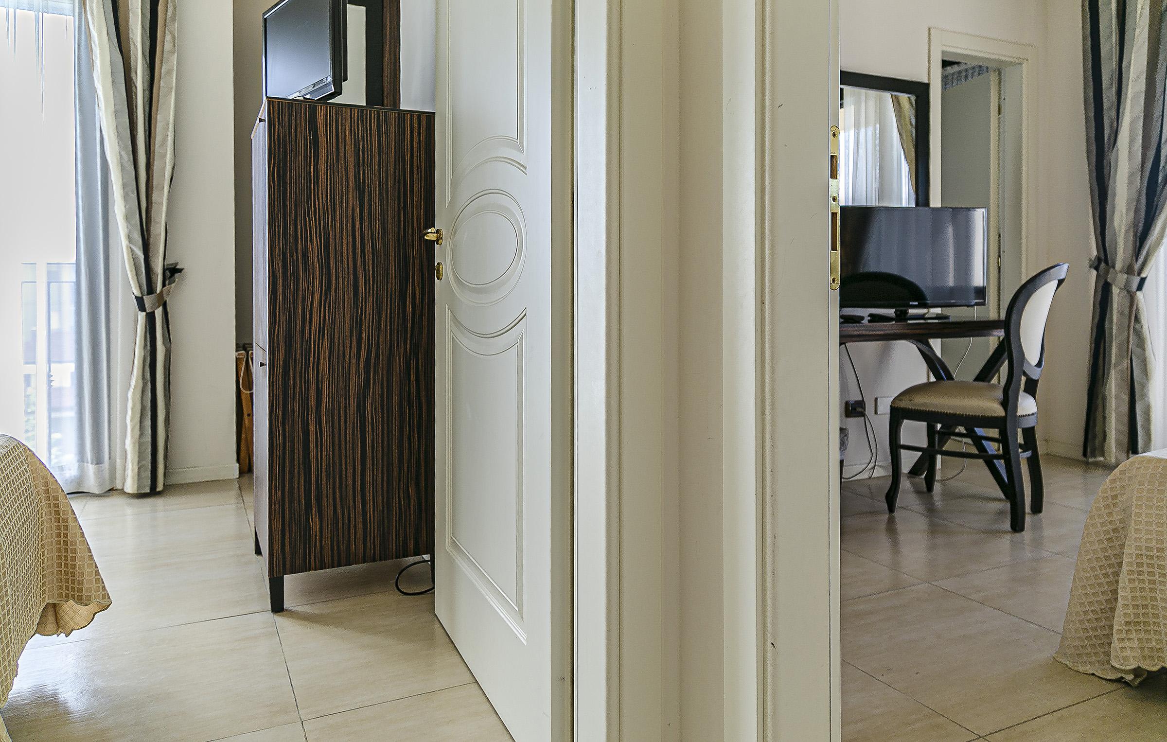 Hotel Metropolitan Bellaria-Igea Marina Exteriör bild
