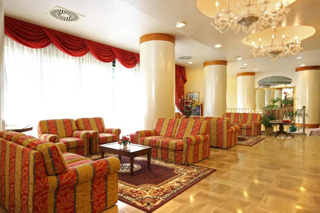 Hotel Metropolitan Bellaria-Igea Marina Exteriör bild